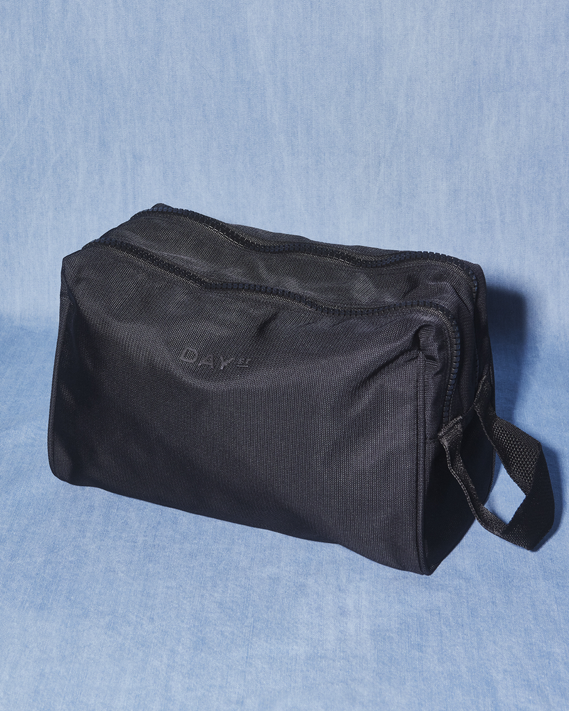 Day GW RE-Armor Washbag B