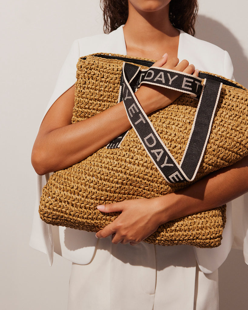 Day Raffia Logo Bag